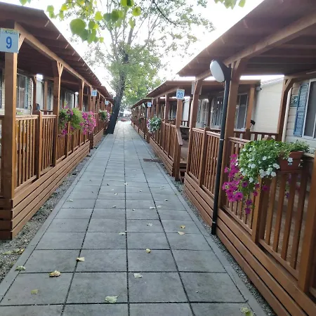 Villaggio Degli Angeli Pineto