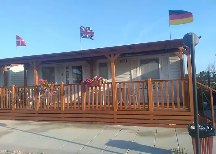 Kamp alanı Villaggio Degli Angeli Pineto