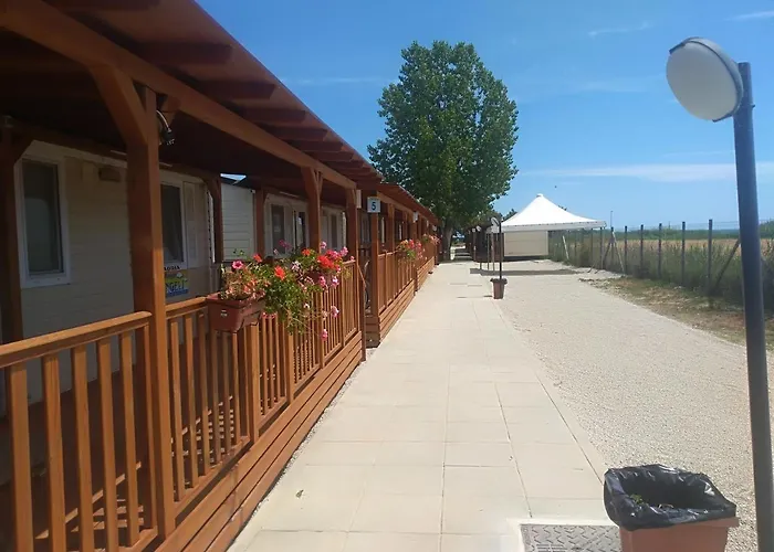 Kamp alanı Villaggio Degli Angeli Pineto